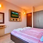 Luxury Zlatna Kotva * Altın Kumlar