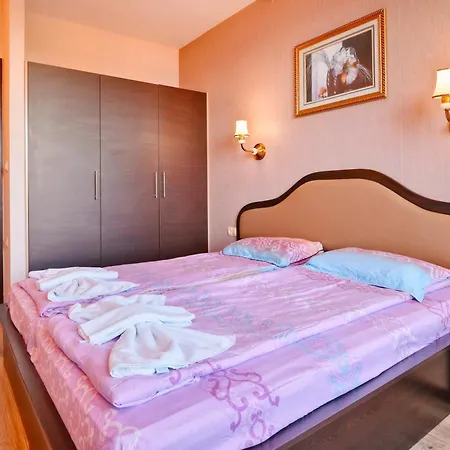 Luxury Zlatna Kotva * Aranyhomok